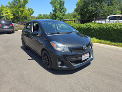 2012 Toyota Yaris SE