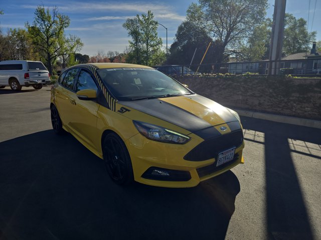 2018 Ford Focus ST
