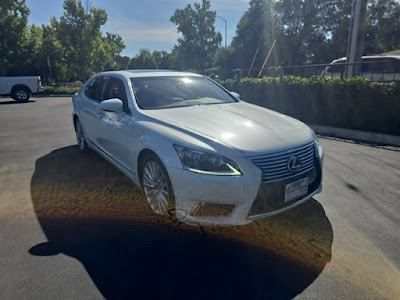 2015 Lexus LS 460