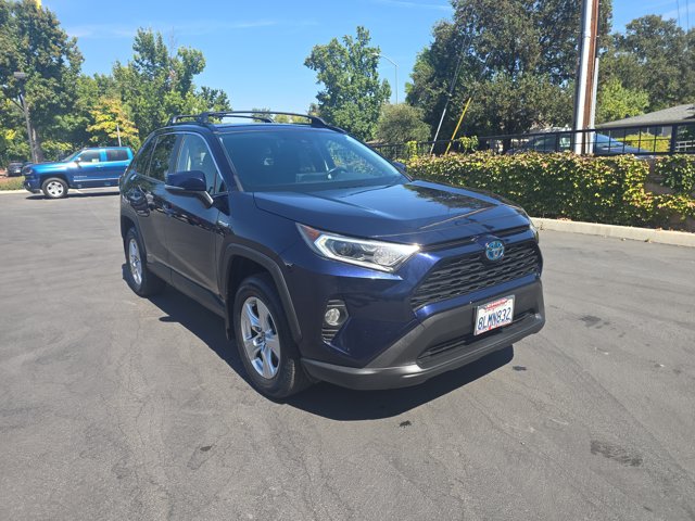 2019 Toyota RAV4 Hybrid XLE